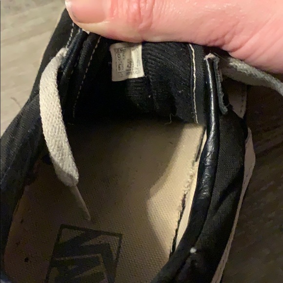 Chocolate brown size 10 Women’s Ugg Moccasins - Picture 7 of 8